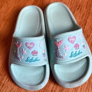 Kids Sandals - Blue and Pink